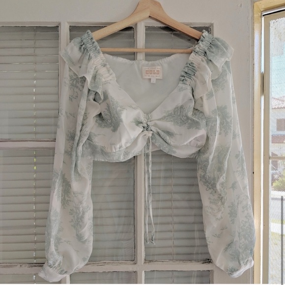 Stone Cold Fox Mona Crop - Picture 1 of 7